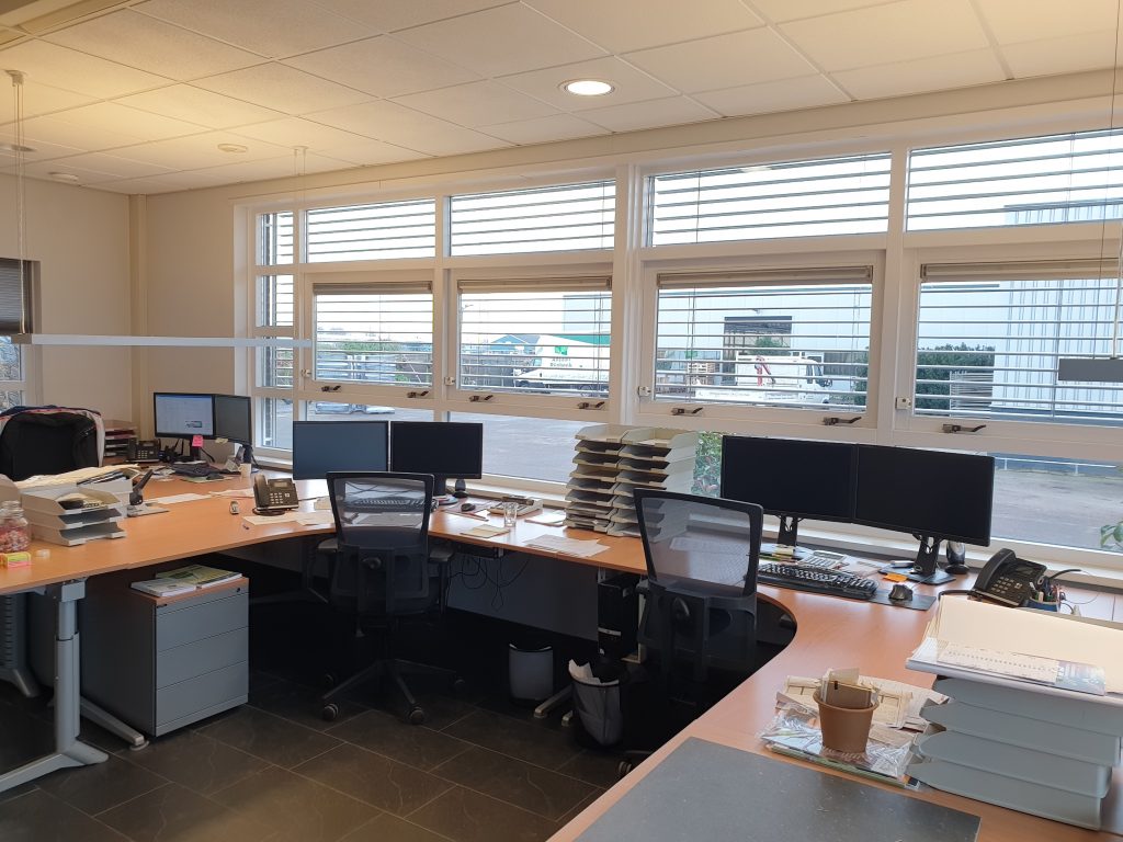 -1722340342_20201210_110647_1920399